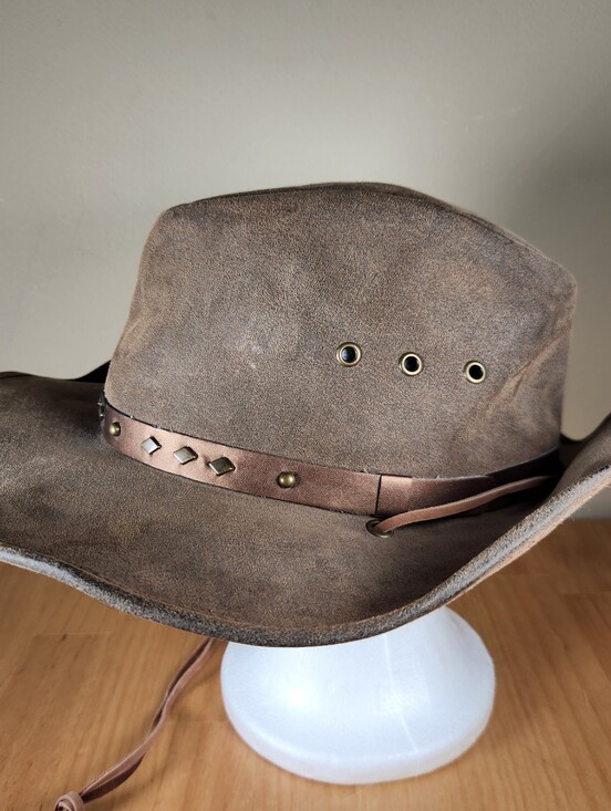 Outback Trading Co. Other - OUTBACK TRADING CO Cowboy Hat Men's Large GOLD DUST Western Ranching Oilskin